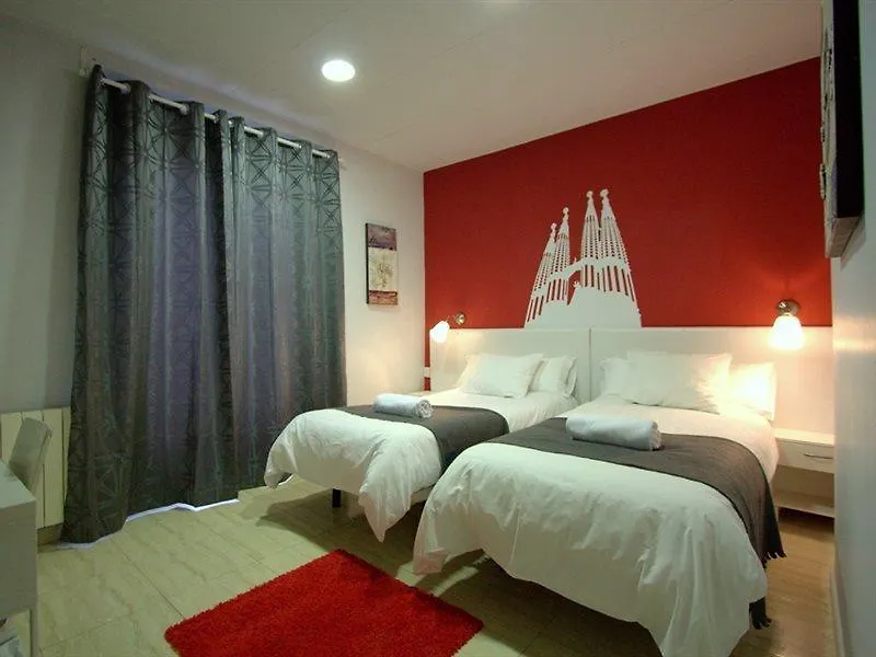 Hostel Artistic Barcelona 0*,  Spain